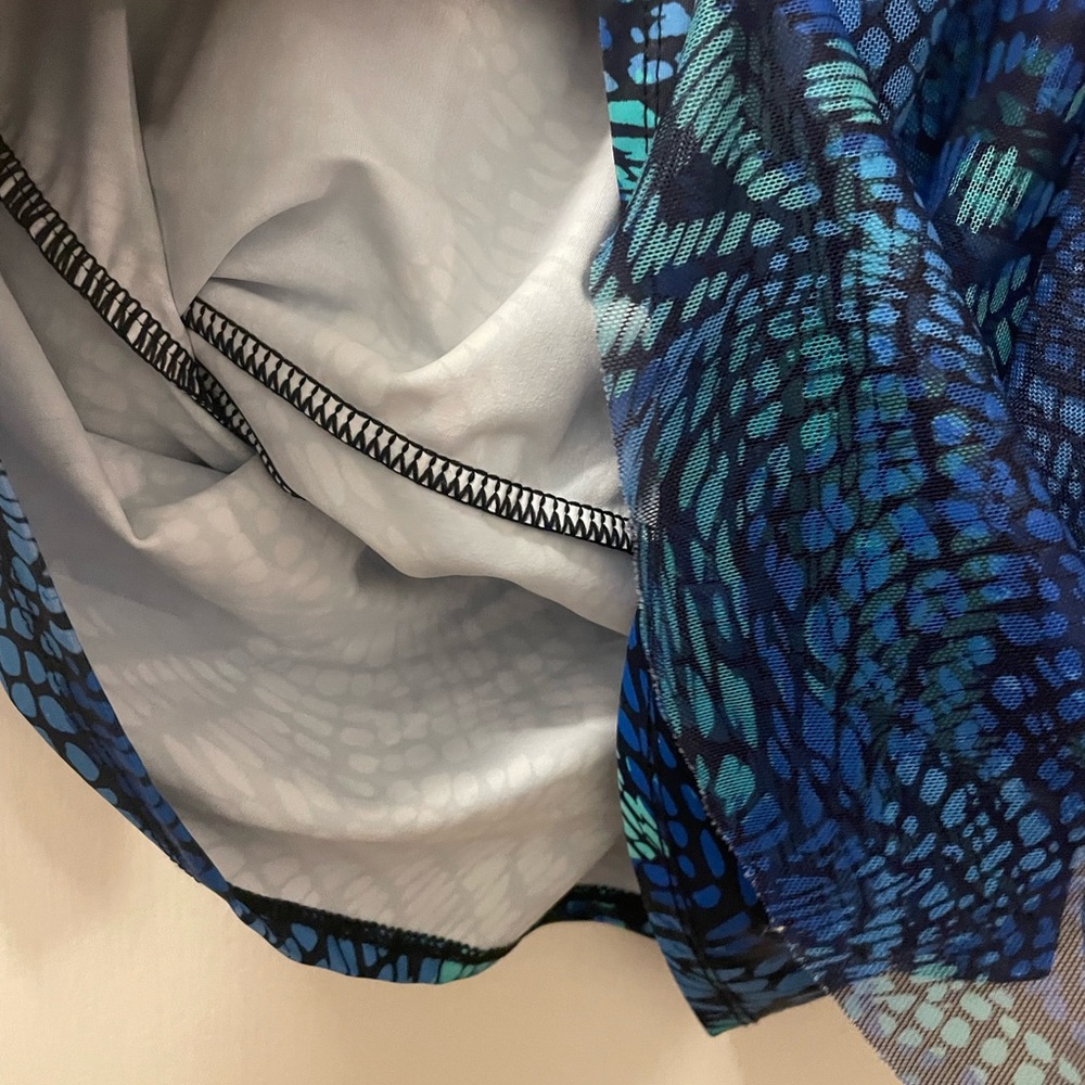 Del Raya Swim Top - Picture 9 of 14